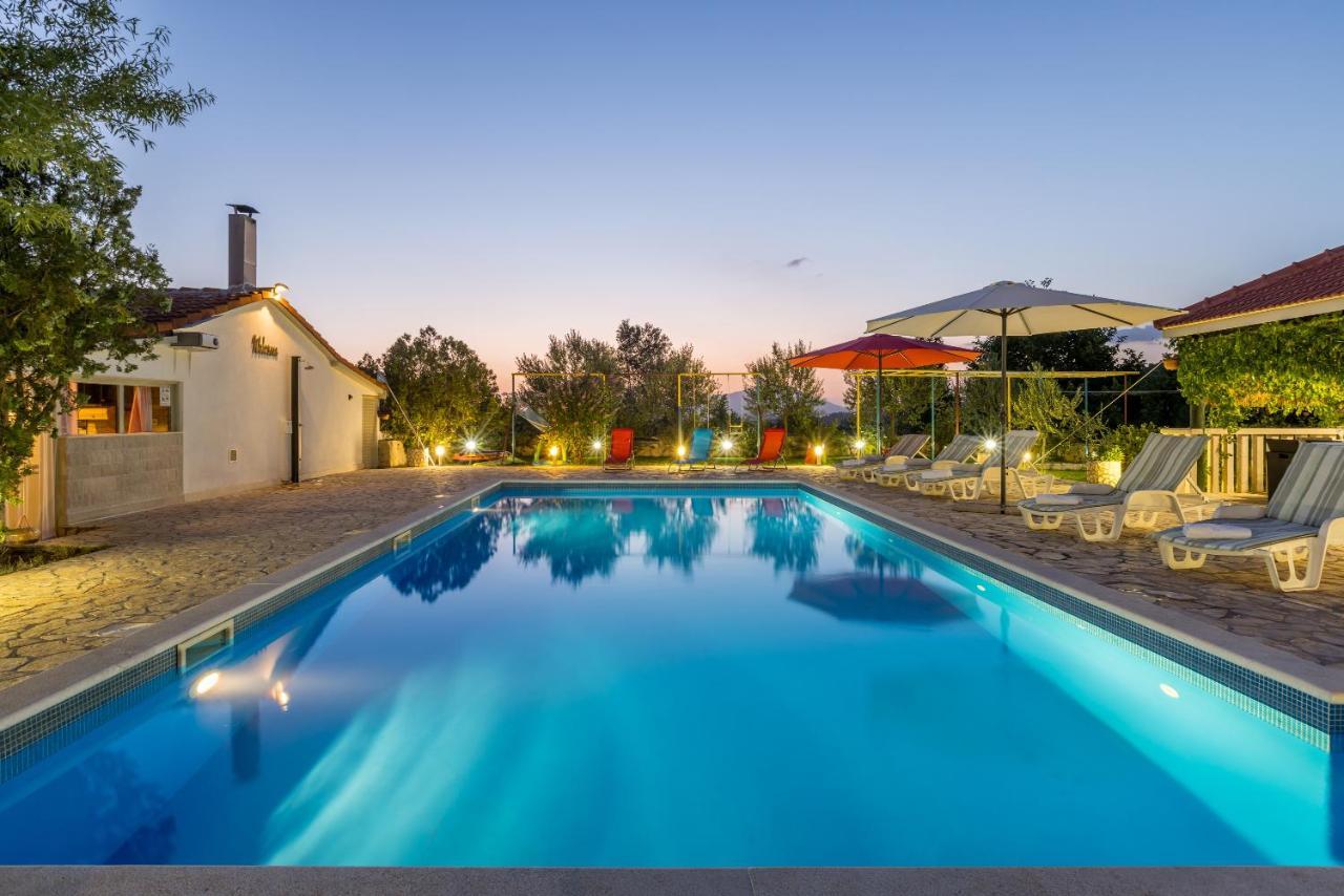 Apartments Ana Umljanovic Экстерьер фото
